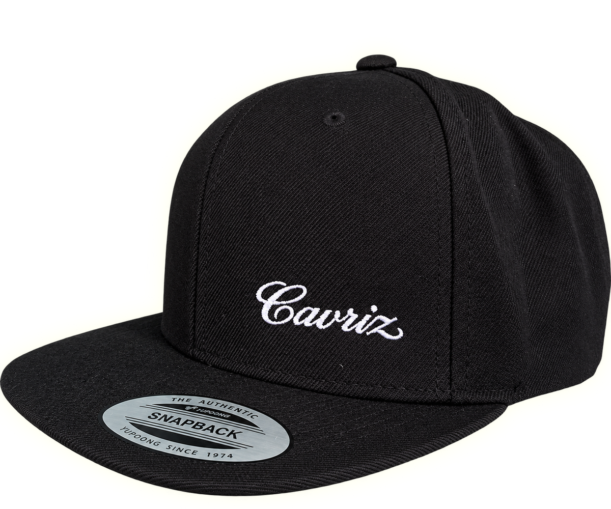 SCRIPT EMBROIDERED SNAPBACK  [BLACK]